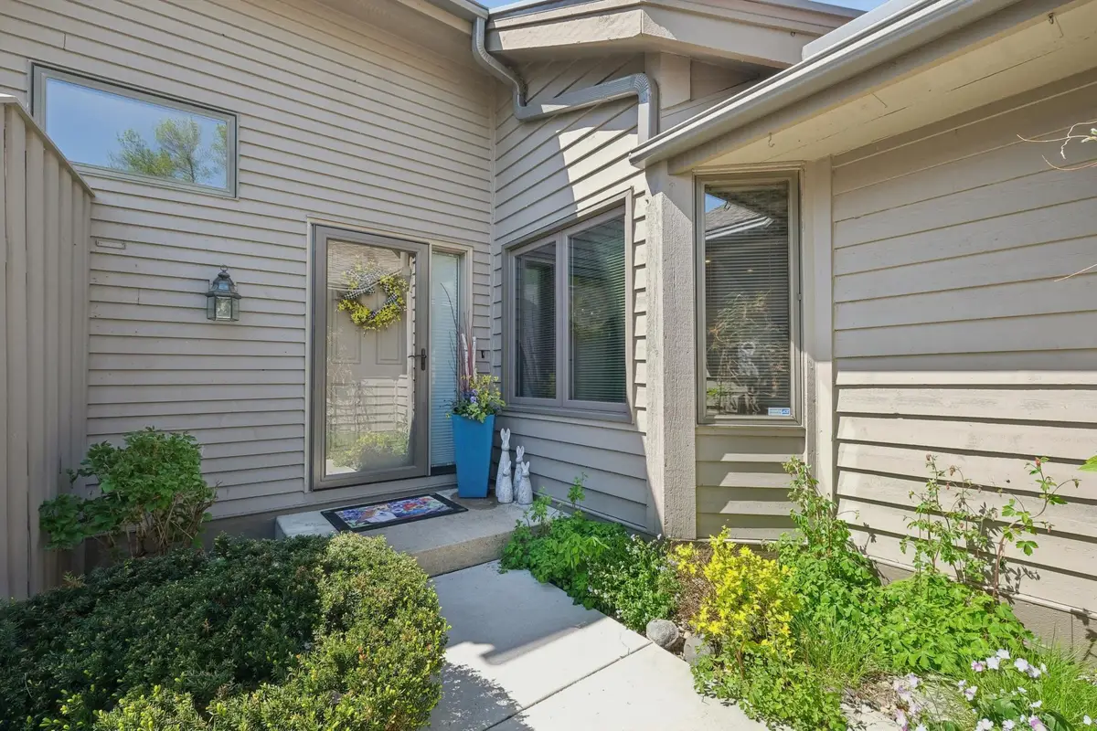 16415 Ellerdale Lane, Eden Prairie, MN 55346 - #1