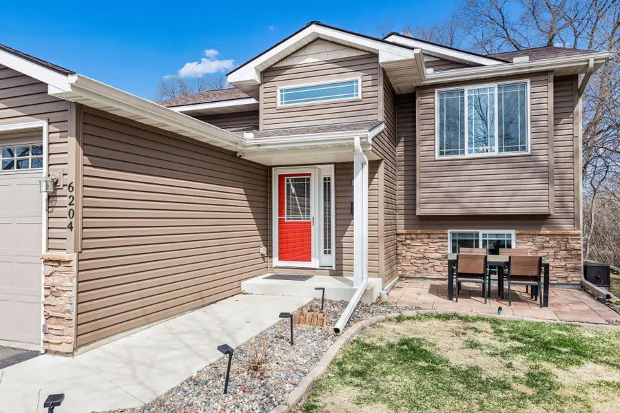 6204 39th Avenue N, Crystal, MN 55422 - #3