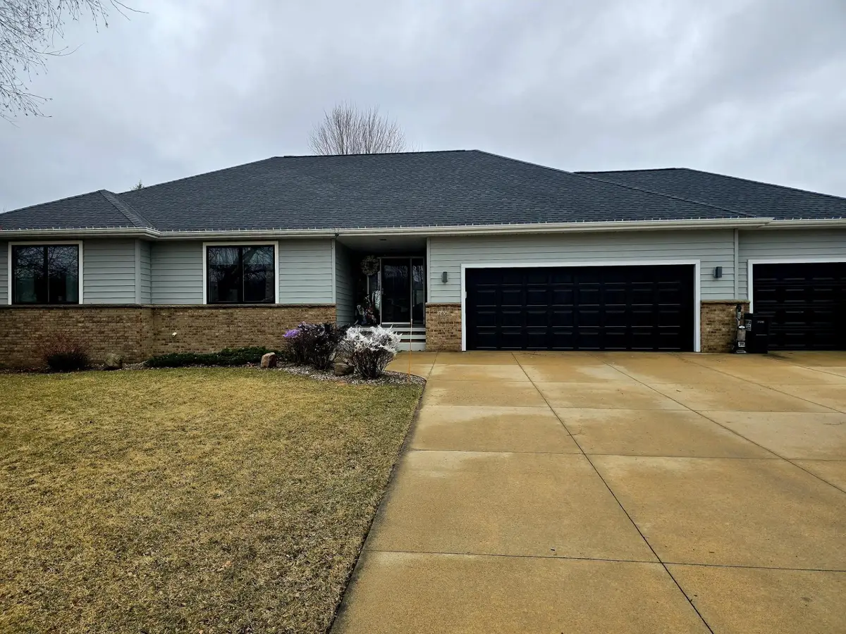 1406 26th Street Sw, Austin, MN 55912 - #1