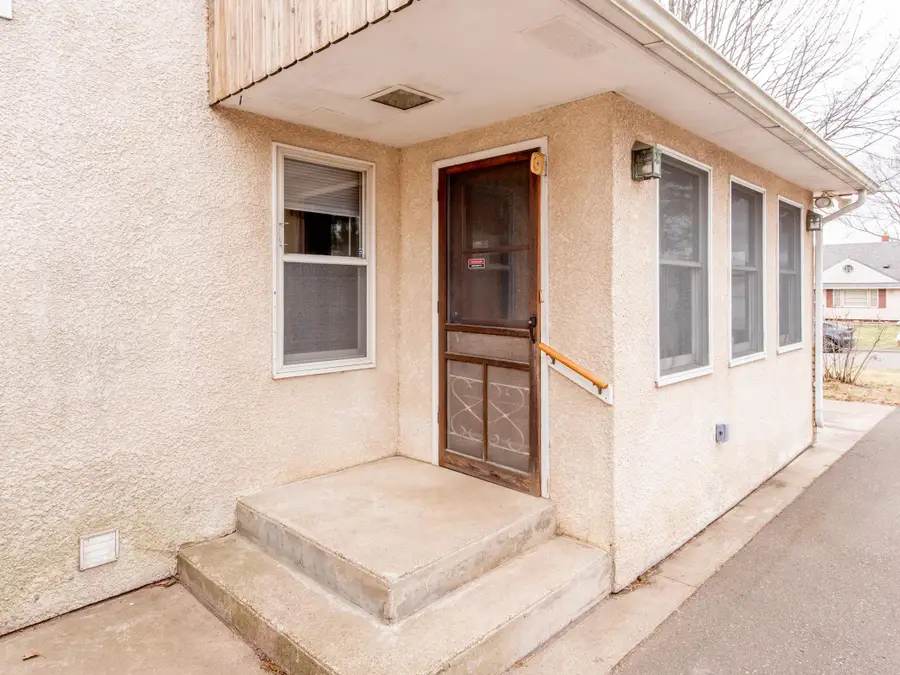 2078 Sloan Street, Maplewood, MN 55117 - #3