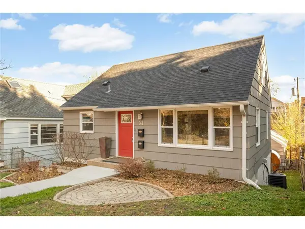 21 Russell Avenue S, Minneapolis, MN 55405