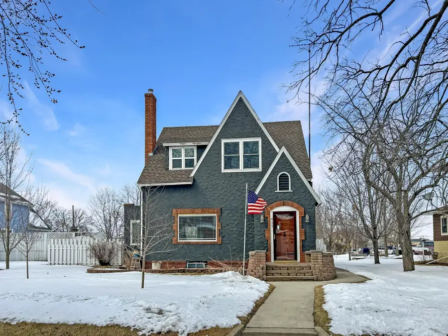 411 2nd Street Sw, Wadena, MN 56482 - #2