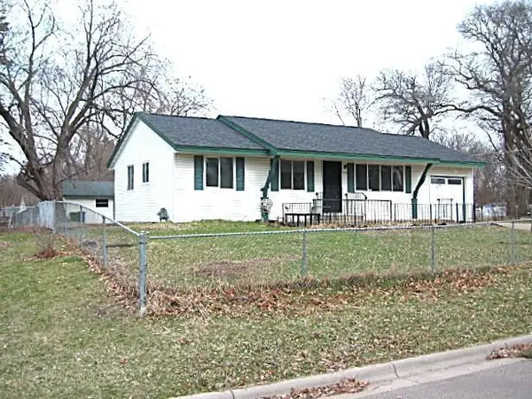 248 Galaxy Drive, Circle Pines, MN 55014