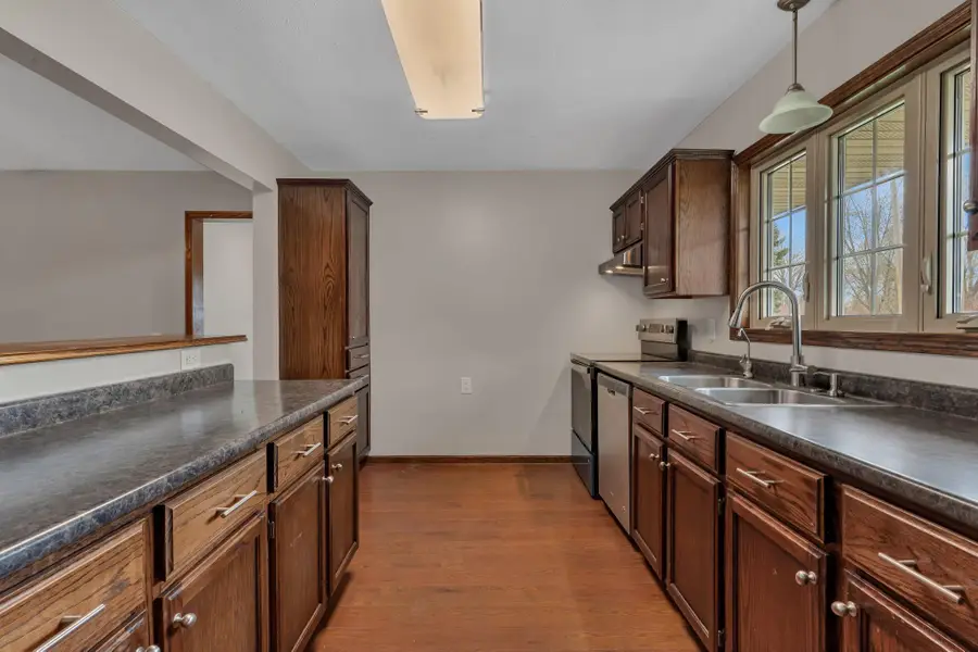 606 Cofield Street S, Raymond, MN 56282 - #3