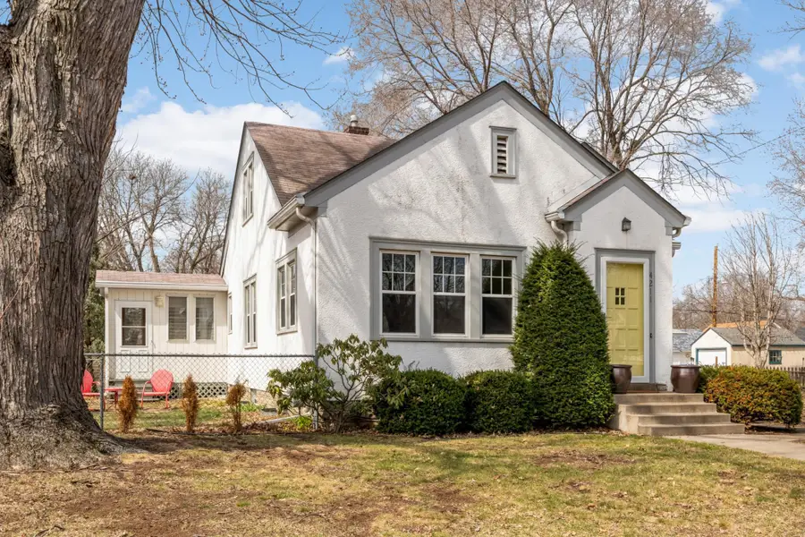 4211 Upton Avenue N, Minneapolis, MN 55412 - #3