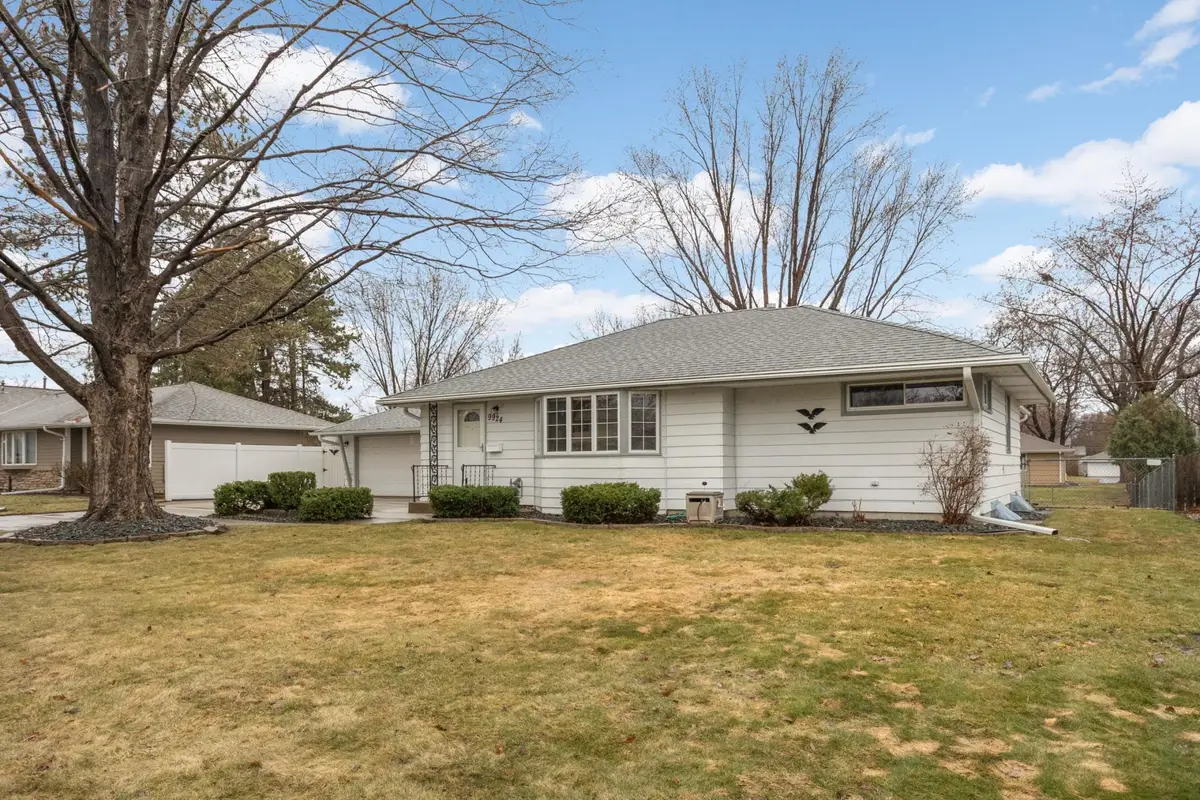 9924 Chicago Avenue S, Bloomington, MN 55420 - #1