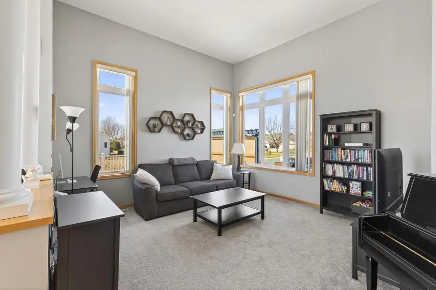 2605 King Avenue, Shakopee, MN 55379 - #2