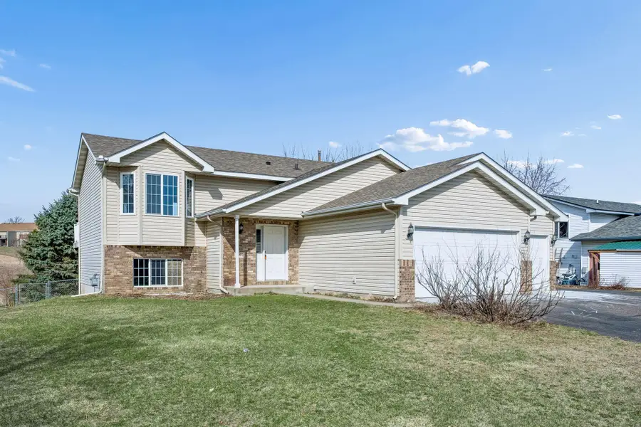 9693 Mill Trail Lane, Monticello, MN 55362 - #2