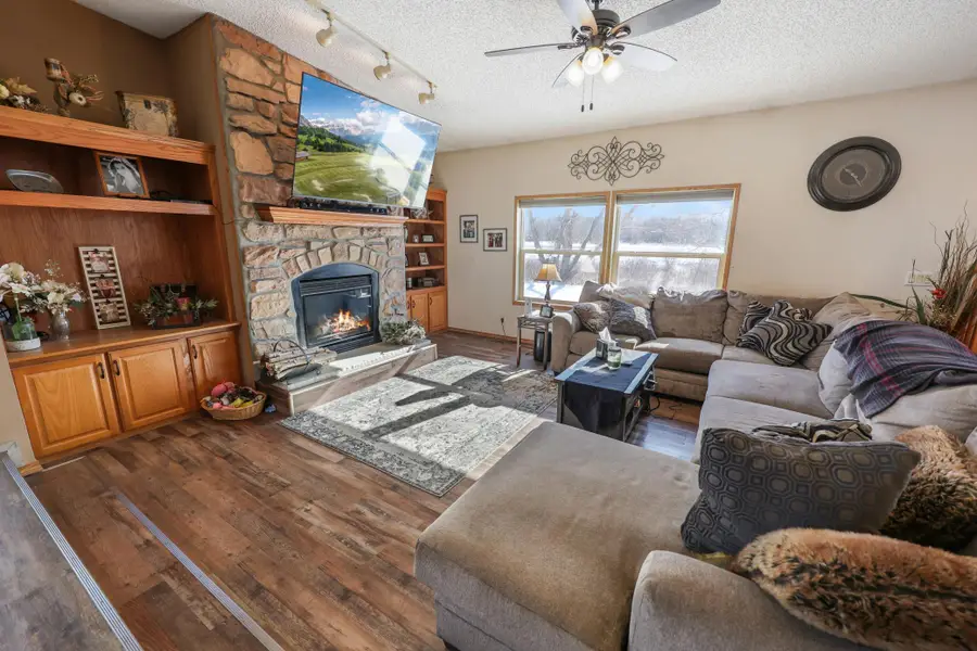 20206 County Road 9 Ne, New London, MN 56273 - #2