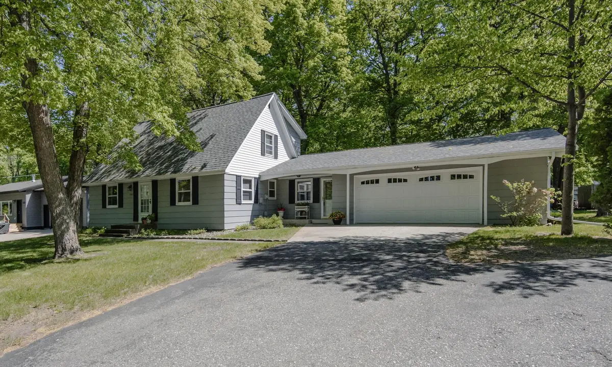 1583 E Shore Drive, Detroit Lakes, MN 56501 - #1