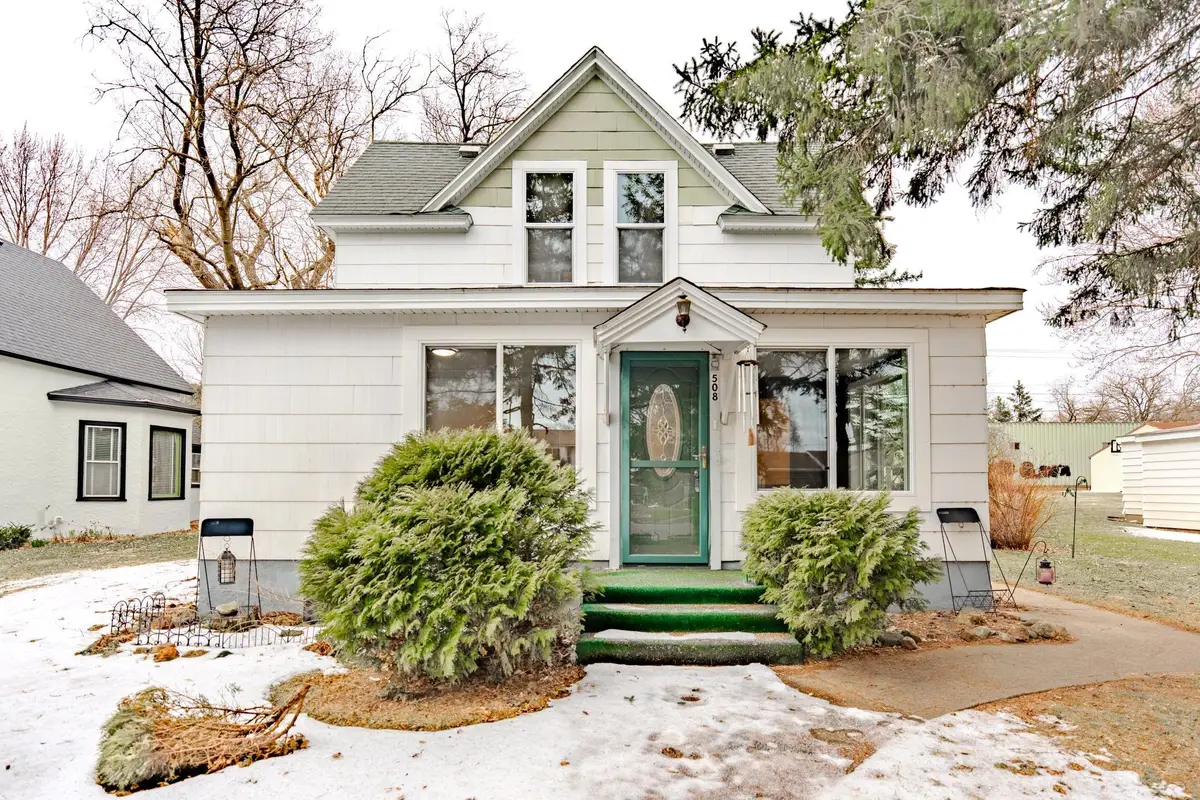 508 6th Street Ne, Little Falls, MN 56345 - #1