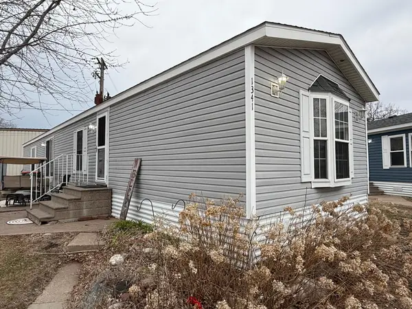 1341 104th Lane Ne, Blaine, MN 55434