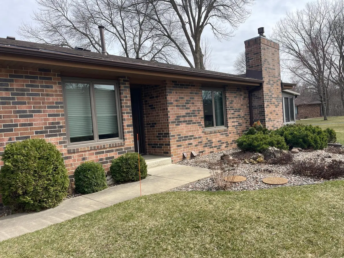 2241 Baihly Lane Sw, Rochester, MN 55902 - #1
