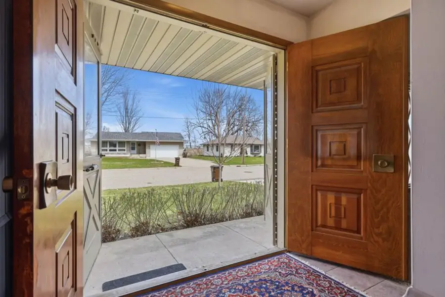 610 1st Street Ne, Buffalo, MN 55313 - #3