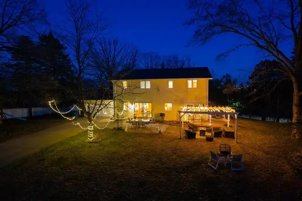 5600 W 70th Street, Edina, MN 55439