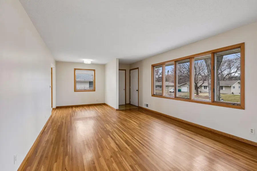 6855 7th Street Ne, Fridley, MN 55432 - #3