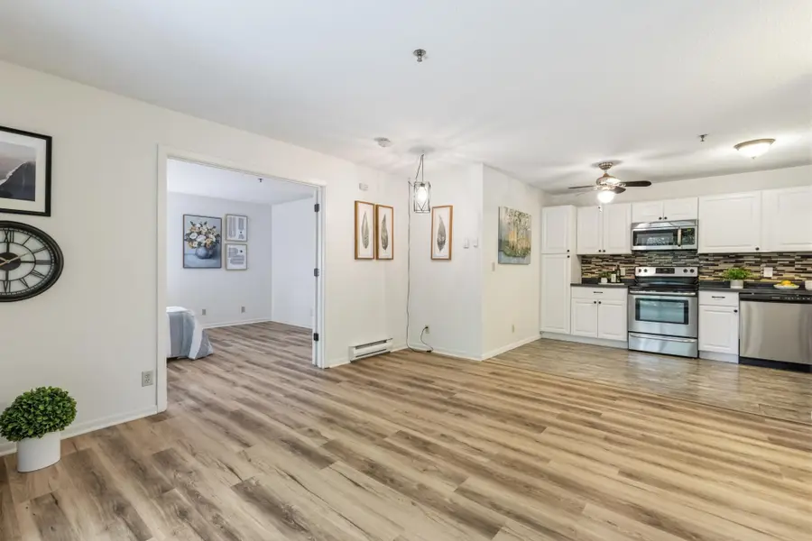 2160 Ridge Drive #11, Saint Louis Park, MN 55416 - #3