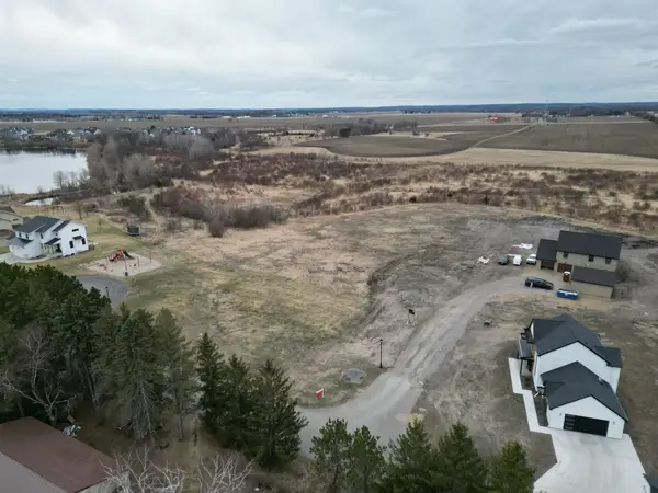 1097 20th Avenue S, Sartell, MN 56377