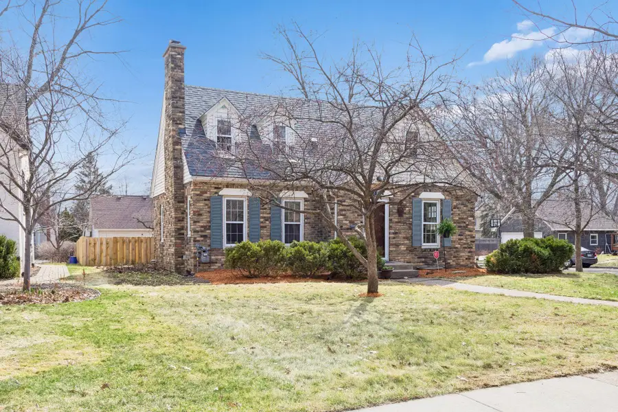 1456 Iowa Avenue W, Falcon Heights, MN 55108 - #3