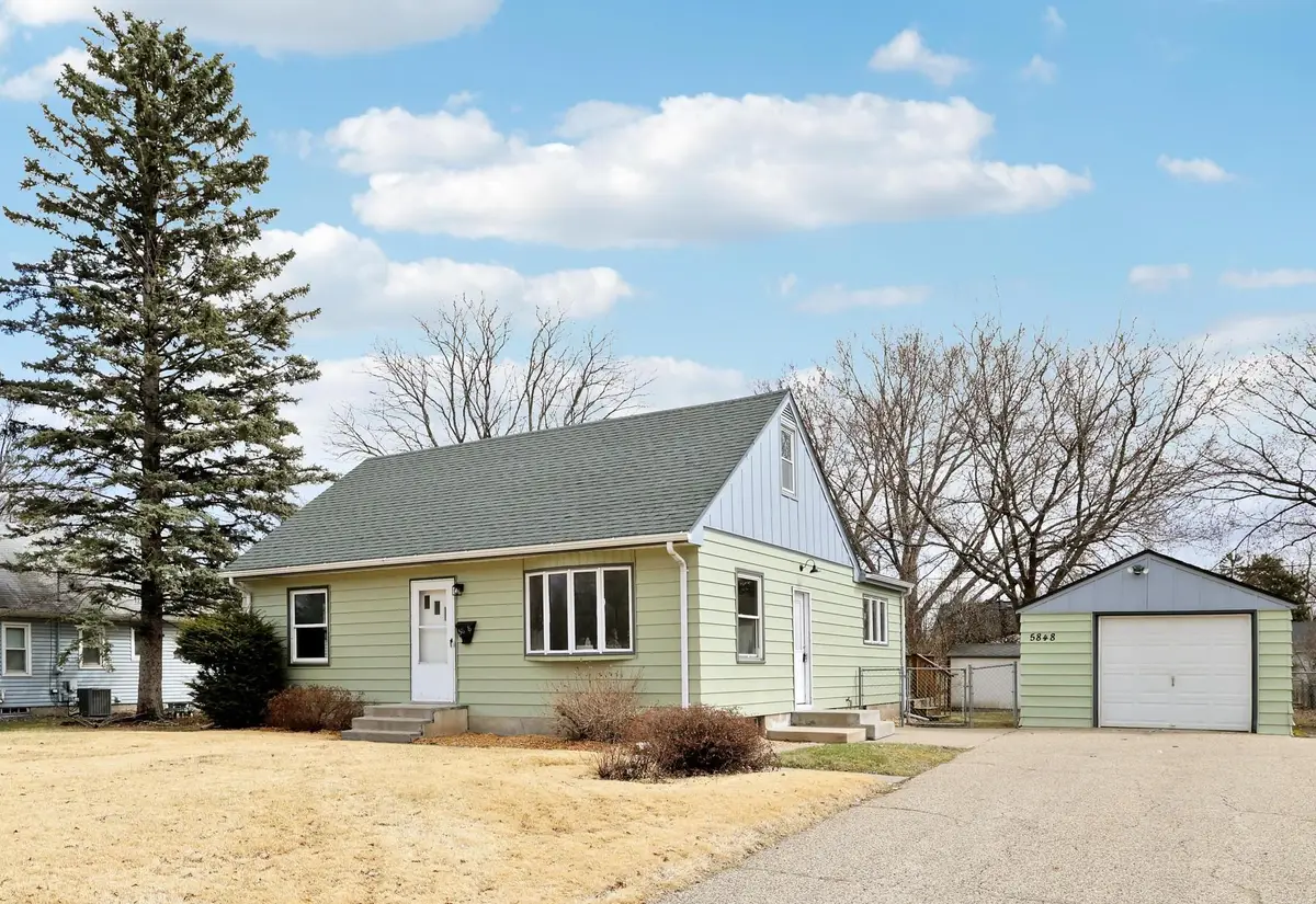 5848 Pennsylvania Avenue N, Crystal, MN 55428 - #1