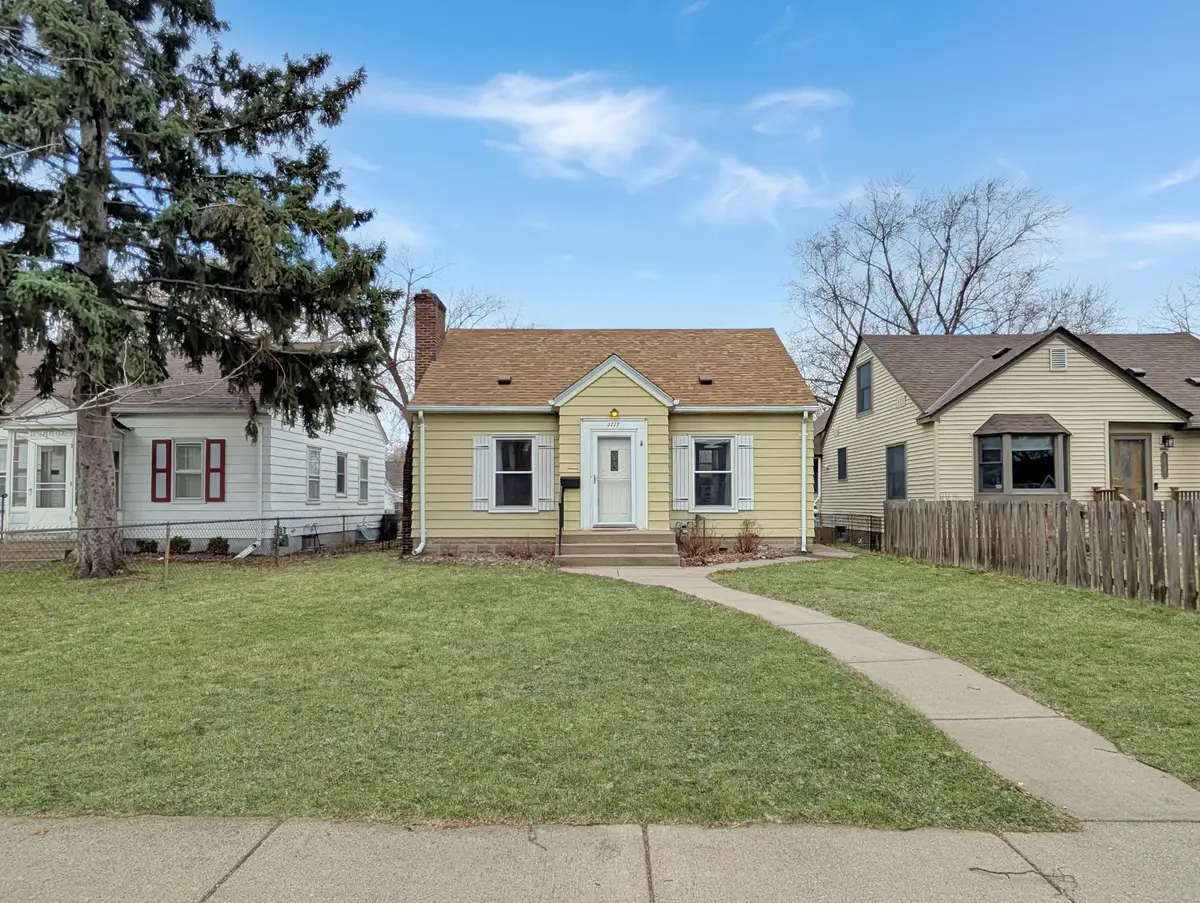 3717 Perry Avenue N, Robbinsdale, MN 55422 - #1