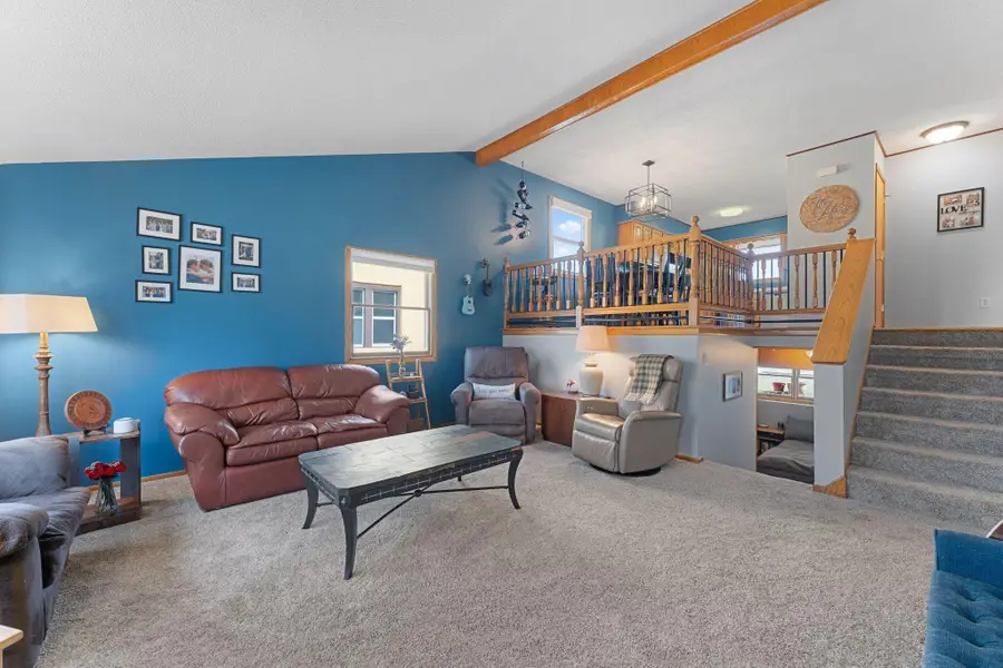 3930 Vera Cruz Avenue N, Robbinsdale, MN 55422 - #3