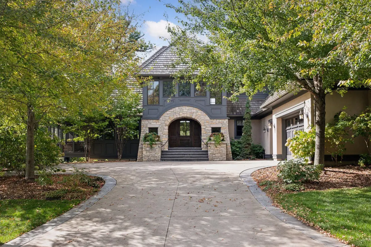 425 Carpenters Point, Wayzata, MN 55391 - #1