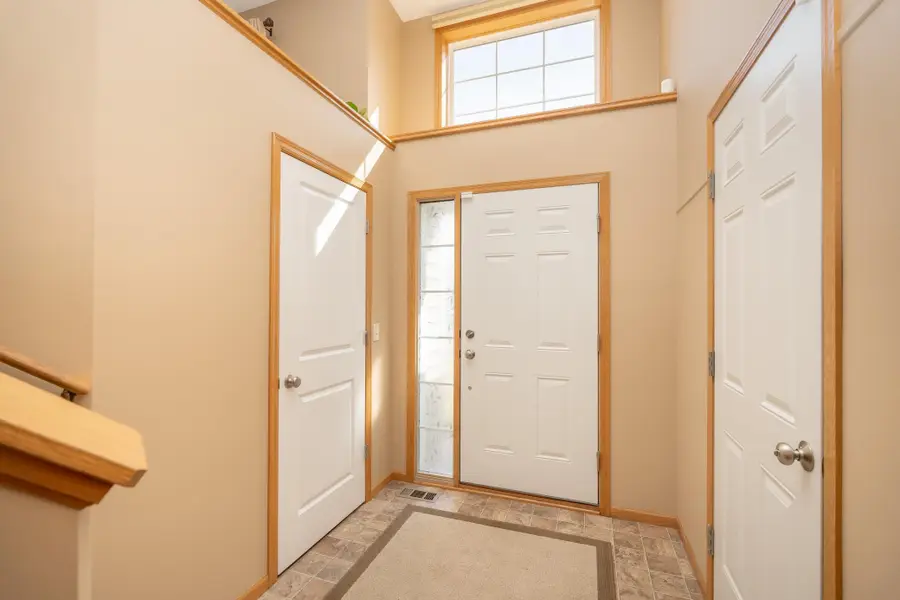 821 10th Avenue Ne, Lonsdale, MN 55046 - #3