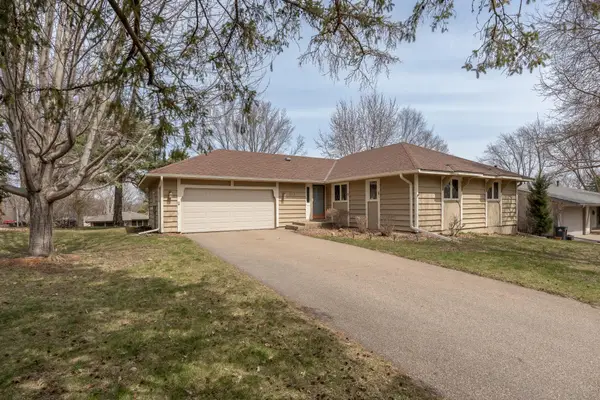 502 Highland Drive, Chanhassen, MN 55317