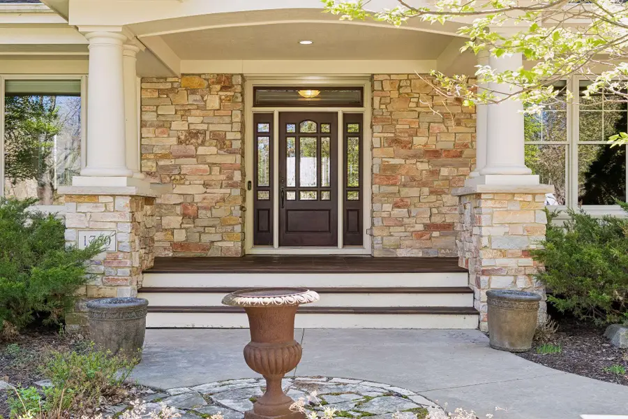 1750 Lucy Ridge Court, Chanhassen, MN 55317 - #3