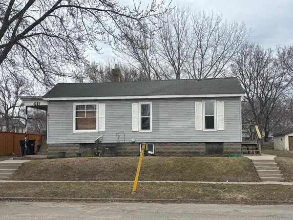 611 4th Street Sw, Willmar, MN 56201