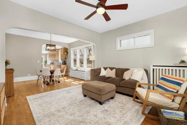 258 Hamline Avenue S, Saint Paul, MN 55105