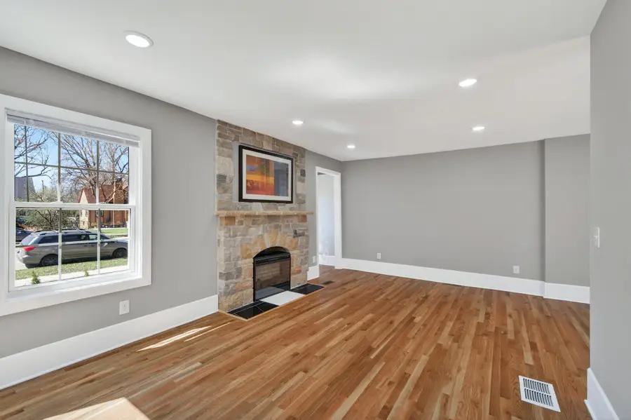 4425 Park Avenue, Minneapolis, MN 55407 - #2