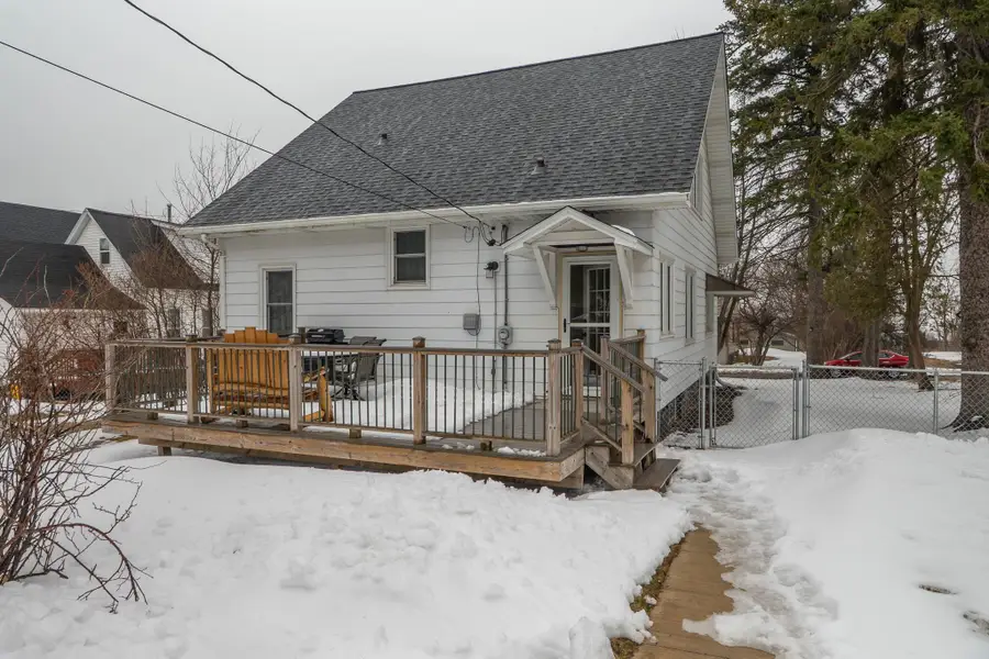 605 E 10th Street, Duluth, MN 55805 - #3