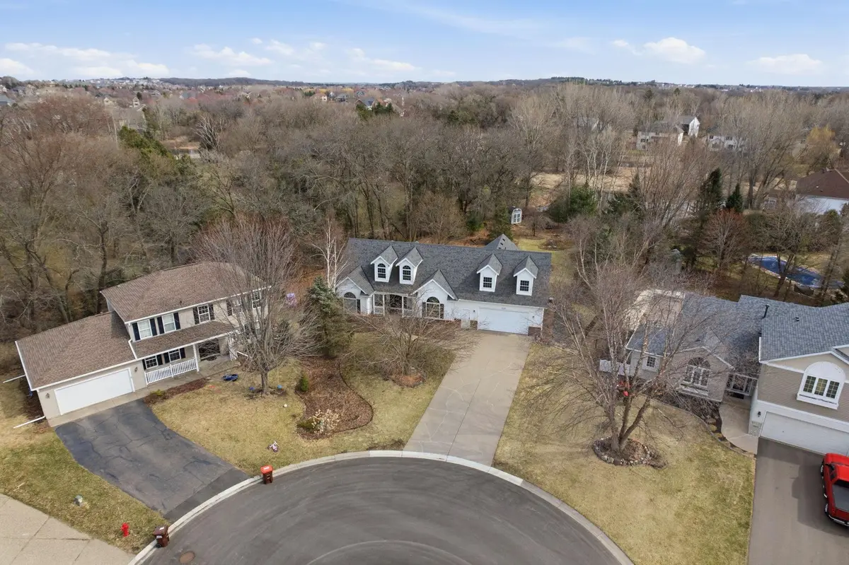 10389 Fox Run Road, Woodbury, MN 55129 - #1