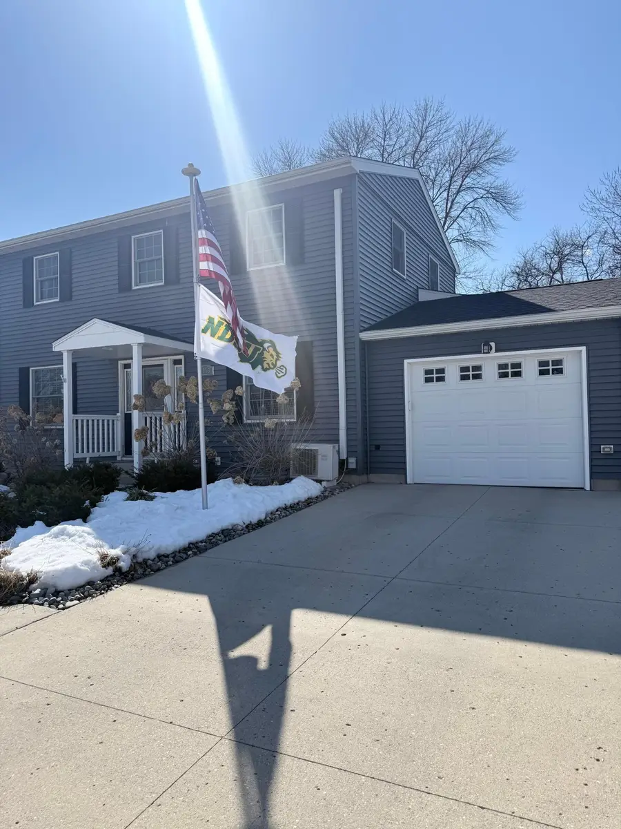 2913 11th Street S, Fargo, ND 58103 - #3