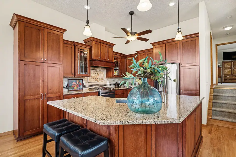 15636 Chasewood Court, Rosemount, MN 55068 - #2