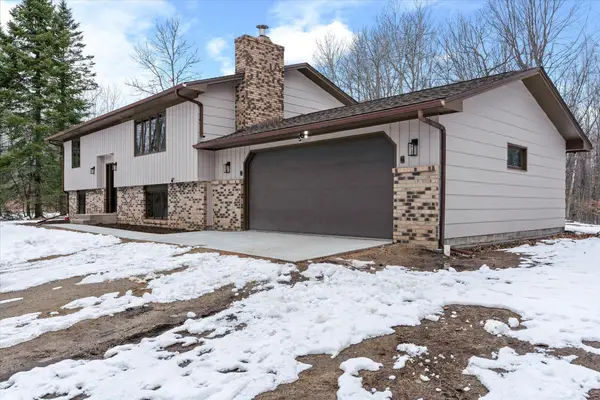 37098 Woodland Drive, Cohasset, MN 55721