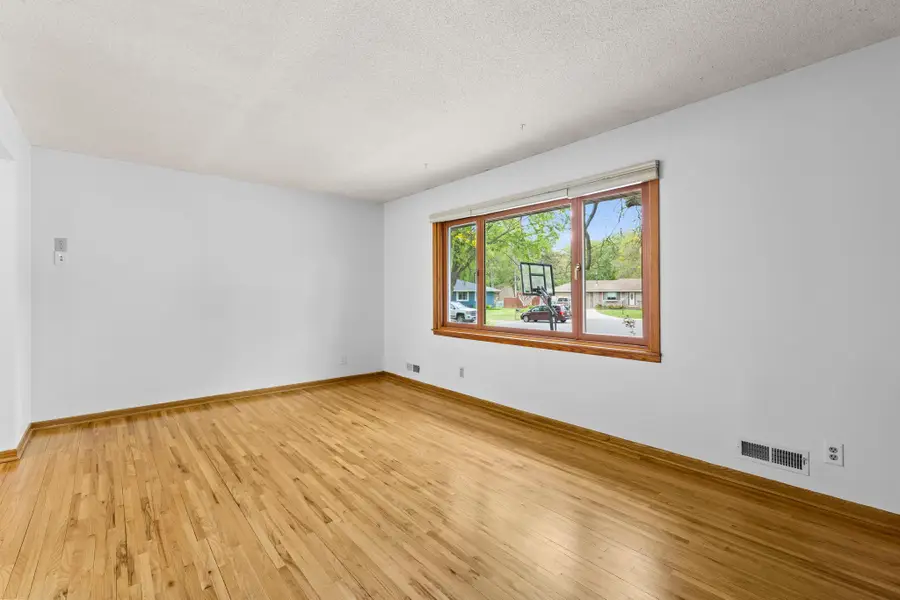 10233 Washburn Circle S, Bloomington, MN 55431 - #2