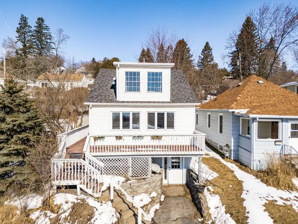 711 E 13th Street, Duluth, MN 55805 - #1