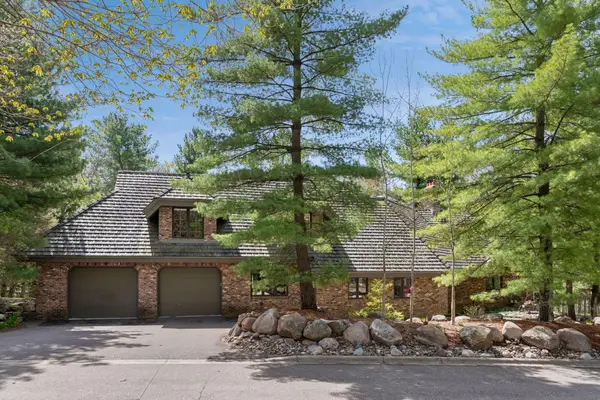18217 Woolman Drive, Minnetonka, MN 55345