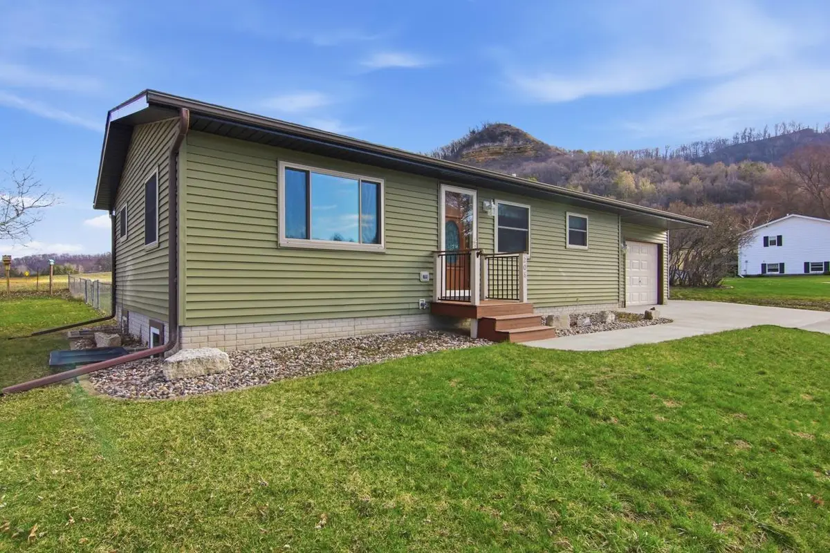 E208 N Buffalo Court, Nelson, WI 54756 - #1