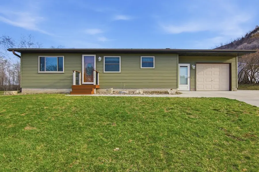 E208 N Buffalo Court, Nelson, WI 54756 - #2