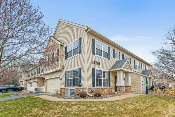 12240 Urbank Street Ne #D, Blaine, MN 55449