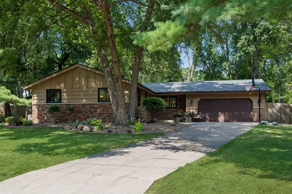 2100 W 107th Street, Bloomington, MN 55431 - #1