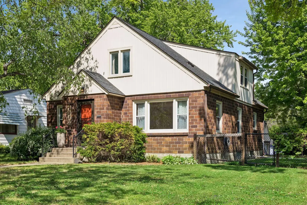 3232 Drew Avenue N, Robbinsdale, MN 55422 - #1