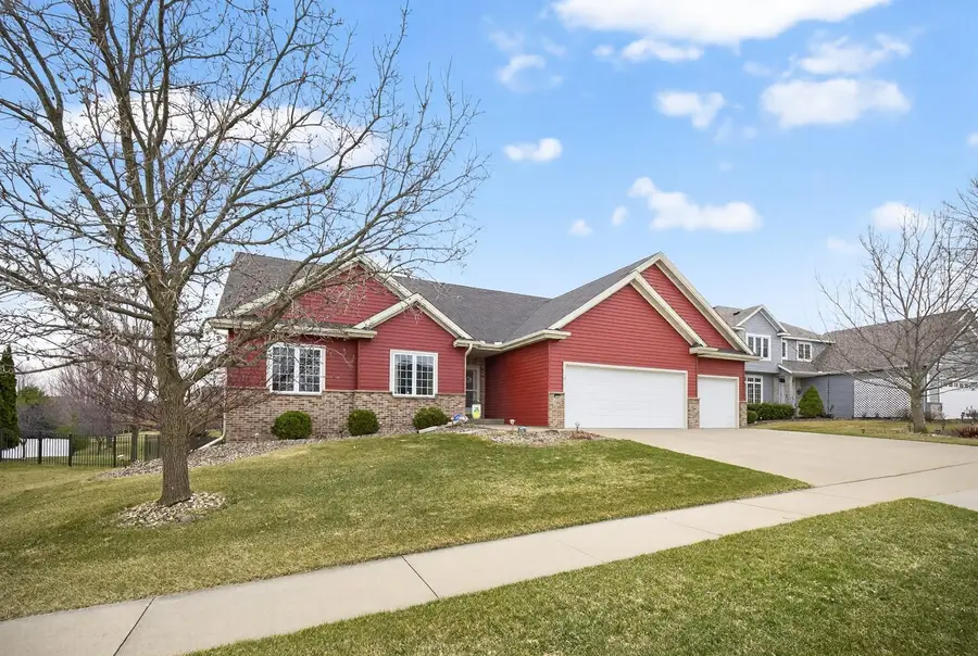 2306 Crimson Ridge Circle Nw, Rochester, MN 55901 - #3