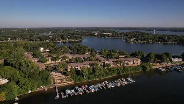 4387 Wilshire Boulevard #212, Mound, MN 55364