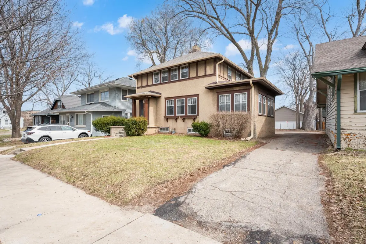 116 11th Avenue Nw, Rochester, MN 55901 - #1