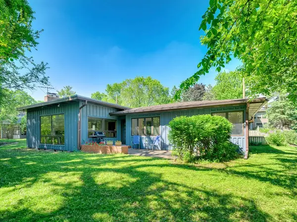 4206 Cedar Lake Road S, Saint Louis Park, MN 55416